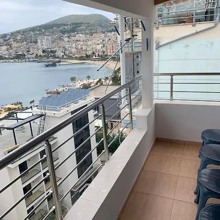 Saranda Apartments شقة *