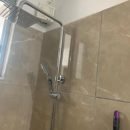 شقة Saranda Apartments ساراندا